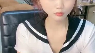 淫荡少妇 剧情黑丝淫臀美少妇 色诱强奸扫地环卫工 走廊里激情性爱 干的骚穴潮吹飙射 毯子都湿透了