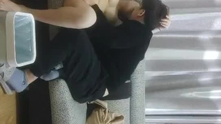 无码人妻久久一区二区三区勾搭乱伦亲嫂子四川音乐老师李清荷，嗷嗷大哭求饶，你轻点我受不了- 宠物恋人 -