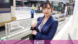 FC2PPV-3115923 【近所に１人はいるヤりたい奥さん】お休みの日に密かに合流、背徳感とアラサーのお色気に腰砕け。こんなことしちゃっていいんでしょうか（汗）